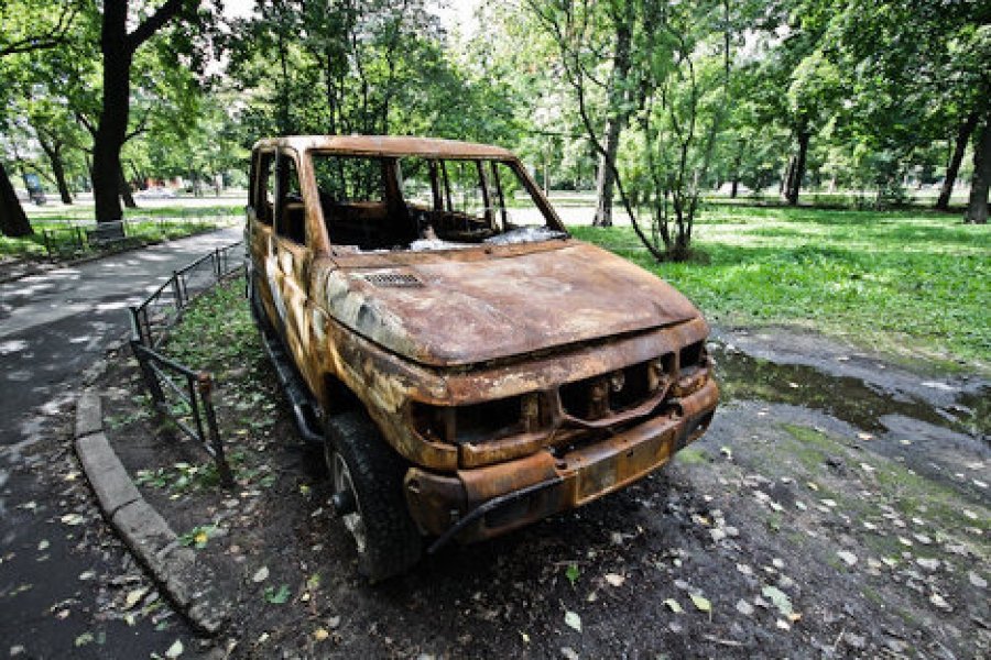 Заброшенные автомобили в Подмосковье