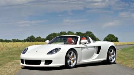 Porsche назвала ТОП-5 своих самых быстрых спорткаров