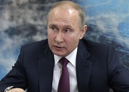 Путин предложил двум проигравшим выборы кандидатам высокие государственные посты