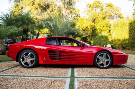 Во Франции на аукционе продали Ferrari 512 TR Джонни Холлидея