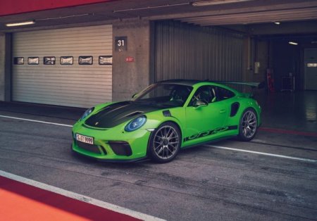 Porsche 911 GT3 RS обзавёлся спорт-пакетом по цене машины Skoda