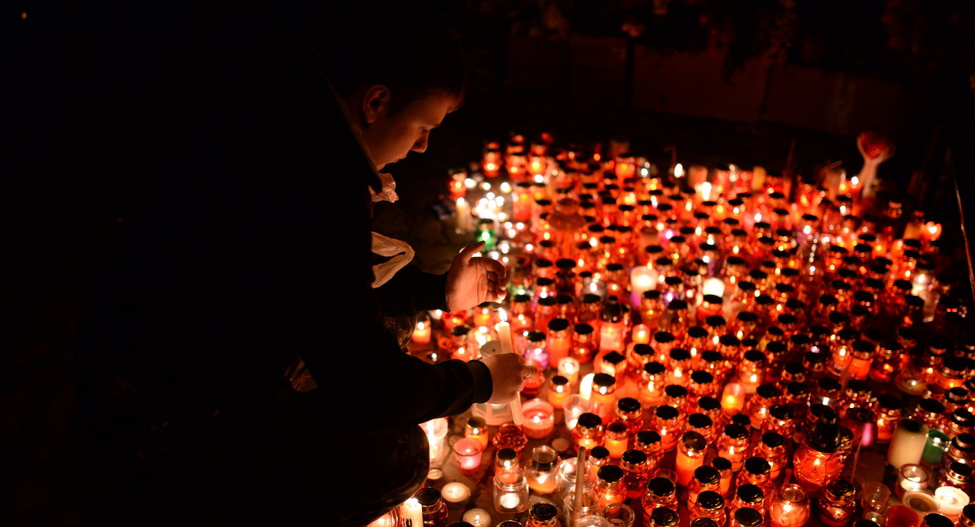 Пресс-конференция ФФККР началась с минуты молчания в память о погибших в Кемерове