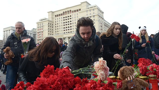 Власти Москвы отменяют развлекательные мероприятия из-за траура