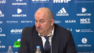 Пресс-конференция по итогам футбольного матча между Россией и Францией