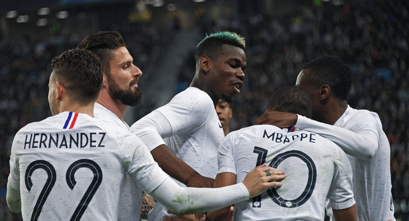 Французские футболисты не заметили проявлений расизма в матче с россиянами
