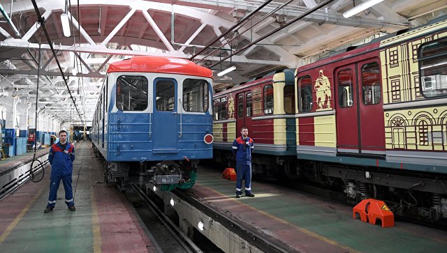 Поезд "Малый театр" появился в московском метро