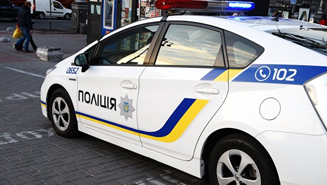 В Киеве у торгового центра водители устроили стрельбу