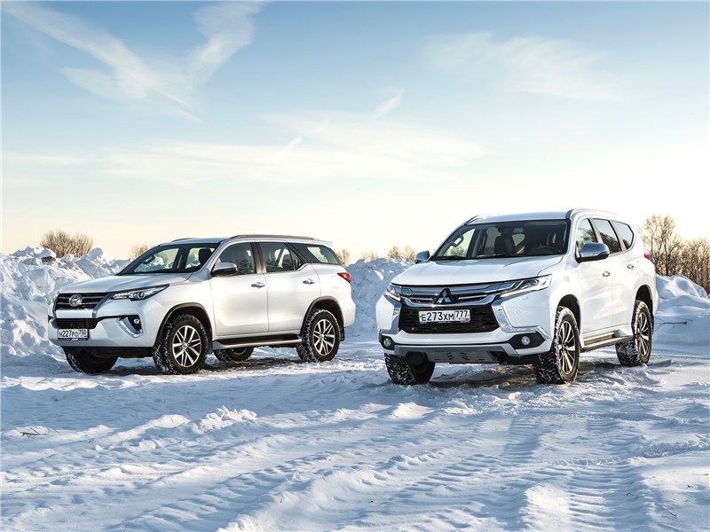 Mitsubishi Pajero Sport и Toyota Fortuner: битва рамных внедорожников не на жизнь, а на смерть