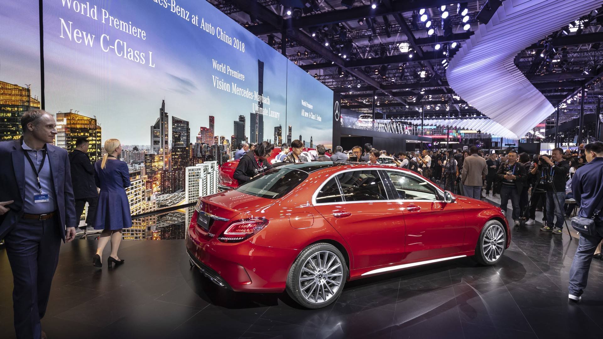 Представляем c. Mercedes Пекин. Beijing Benz. Топ менеджер Мерседес в Пекине.