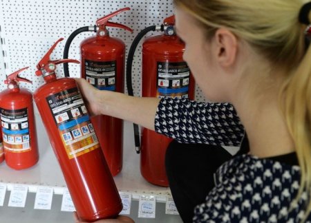 После трагедии в Кемерове огнетушители подскочили в цене на 50%