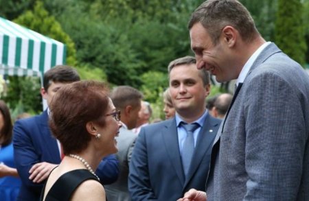 Украинские СМИ узнали о «тайном бизнесе» Виталия Кличко за рубежом