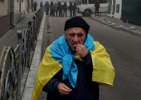 Украина, вы слабое звено, прощайте!