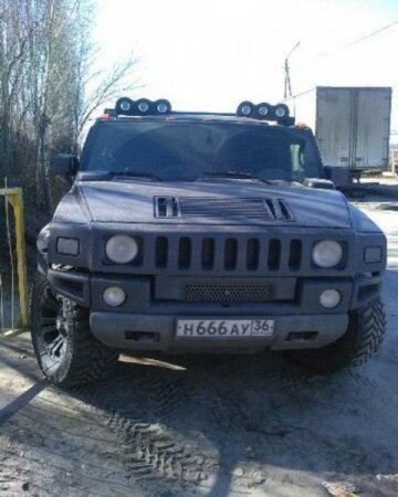 В Воронеже пожаловались на Hummer с "дьявольским" номером