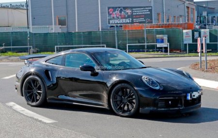 Porsche 911 Turbo получит подвижное антикрыло