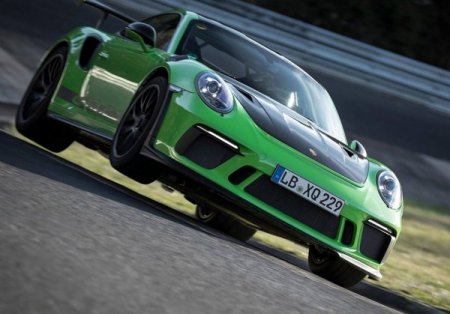 Новый Porsche 911 GT3 RS проехал по «Нордшляйфе» быстрее семи минут