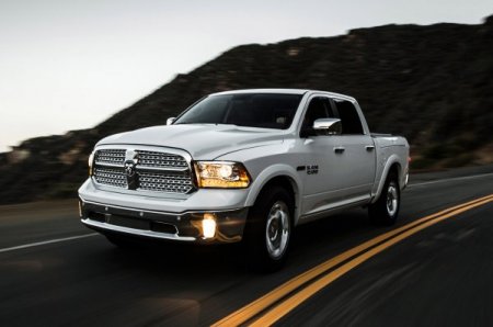 На фестивале в Монако показали тюнинговый "SUV-лимузин" Ram 1500