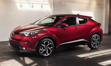 В Китае объявлен старт продаж компактного кроссовера Toyota IZOA