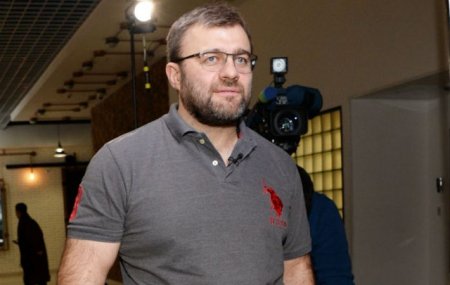 Михаил Пореченков вышел в свет с внебрачным сыном