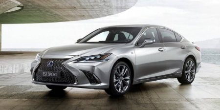 Lexus презентовал в Пекине седан ES нового поколения