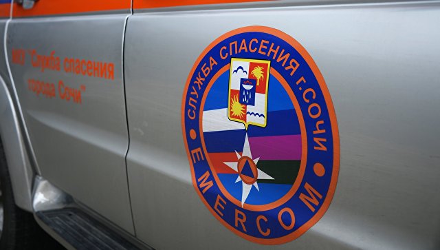 В Сочи спасатели ликвидировали открытое горение при пожаре