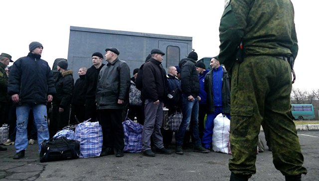 Грызлов сообщил, что Киев создает трудности для обмена пленными в Донбассе