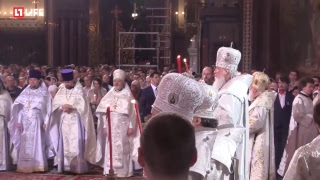 Тысячи православных в храме Христа Спасителя
