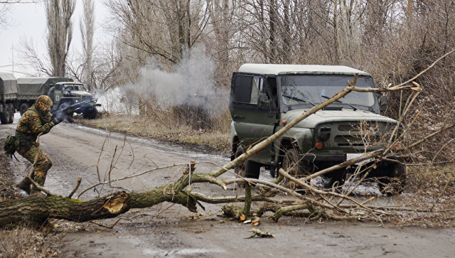 В ЛНР заявили об обстрелах со стороны силовиков