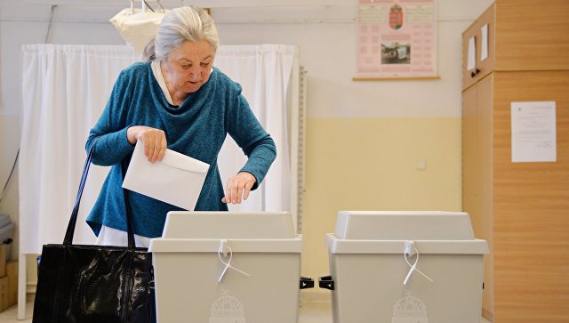 В Венгрии правая партия "Йоббик" оказалась на втором месте на выборах