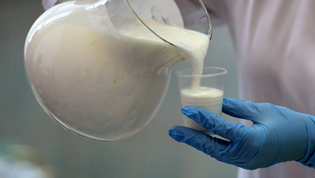В астраханских школах и детсадах обнаружили фальсификат молочной продукции