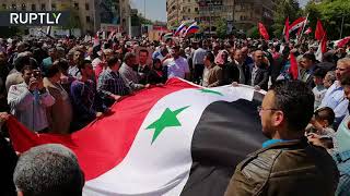 Сирийцы протестуют против американских бомбардировок