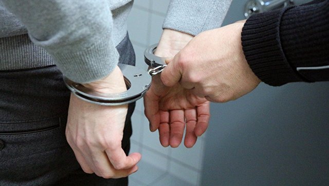 В Красноярске арестовали мужчину, избившего четырехлетнюю падчерицу