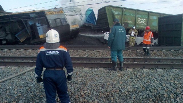 СК возбудил дело после столкновения поездов в Новосибирской области