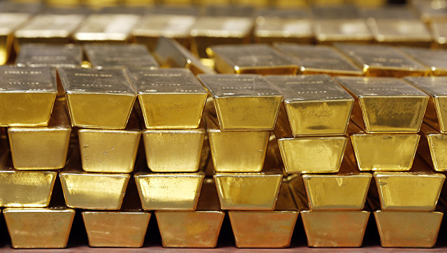 Страны выводят золотой запас из США: эксперты назвали причины