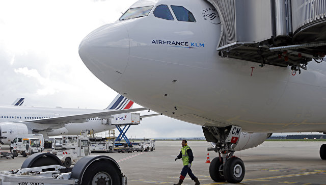 Air France за время забастовки сотрудников потеряла более 300 миллионов евро