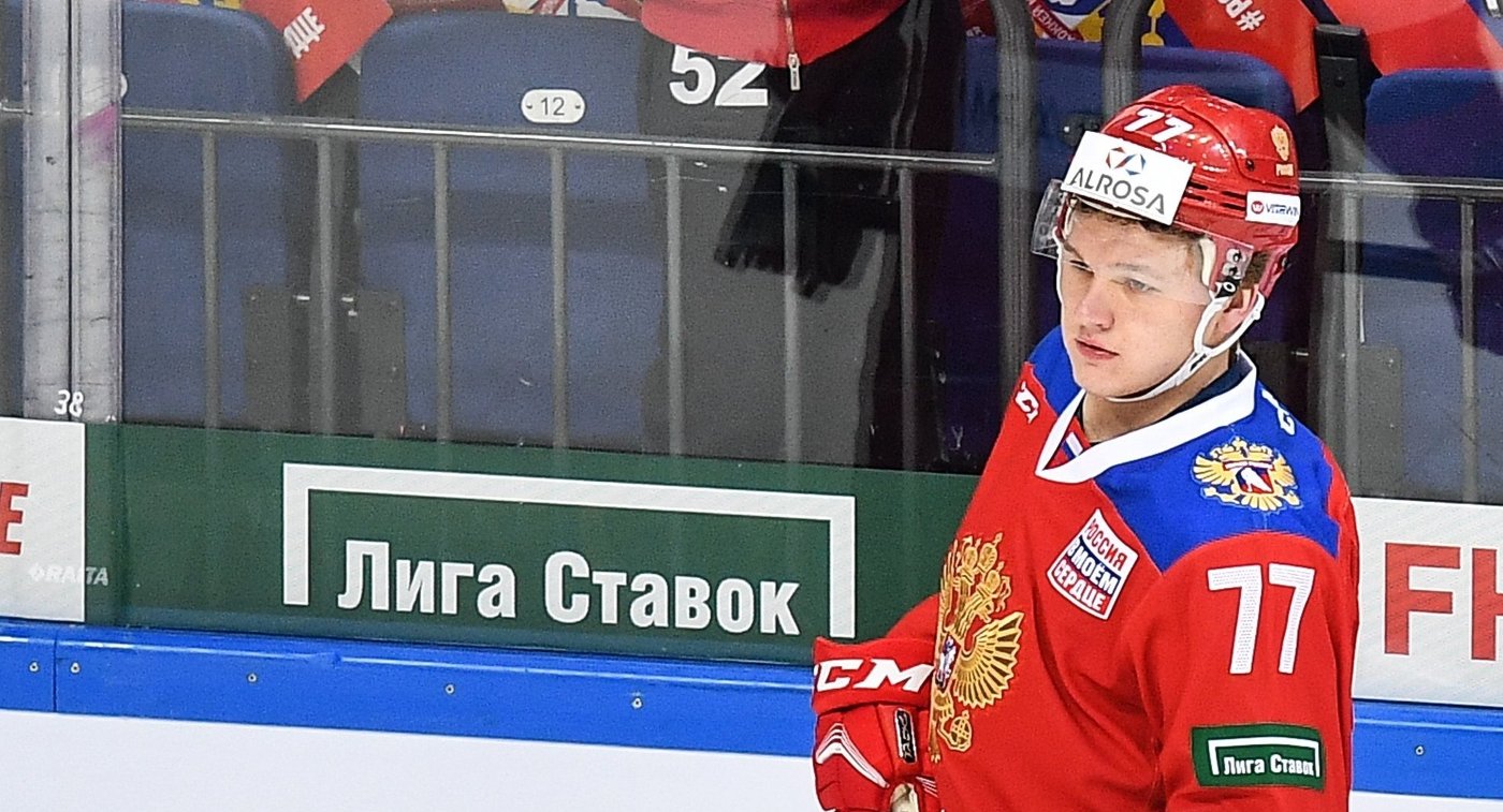 Хоккеисты сборной России Капризов и Тихонов не сыграют с финнами в четверг