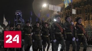 В Екатеринбурге прошла первая репетиция Парада Победы - Россия 24