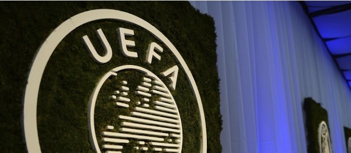 УЕФА начал производство против ФК «Рома» за символику «ДНР» на трибунах