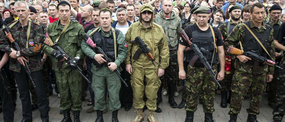 А где фотография оторванной ноги? В «армии ДНР» заявляют о бредовой бюрократии и кумовстве