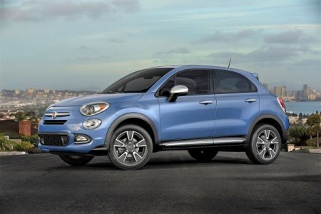 Fiat полностью рассекретил новый хэтчбек 500X Blue Sky Edition