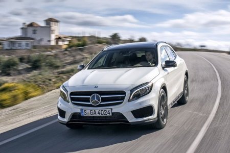 На тестах в Нюрбургринге замечен обновленный Mercedes GLA