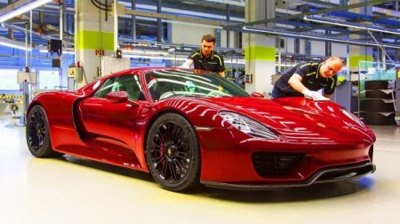 Треть гиперкаров Porsche 918 Spyder возвращаются на завод для устранения дефектов