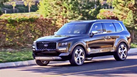 Серийный внедорожник KIA Telluride похож на свой концепт