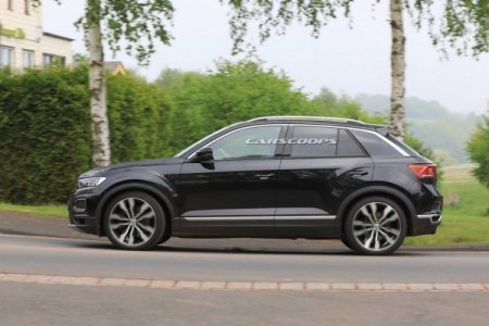 «Заряженный» Volkswagen T-Roc R тестируют в Нюрбургринге