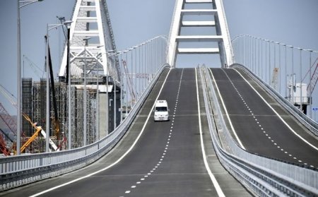 Daily Telegraph: Крымский мост оказался для Путина символом победы