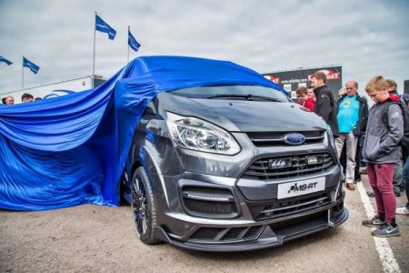 Ford подготовил фургон Transit Custom для ралли