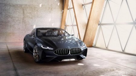 Марка BMW показала на видео новое купе 8 Series M850i