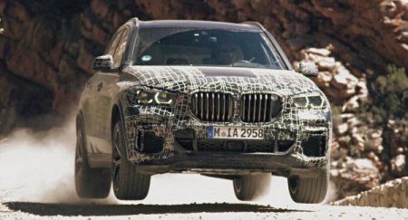 BMW X5 нового поколения стал настоящим внедорожником