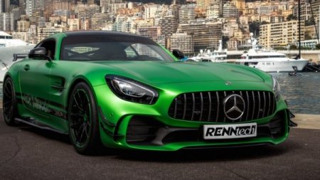 Тюнеры «выжали» из Mercedes-AMG GT R 825 «лошадей»