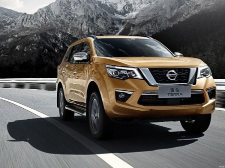 Внедорожник Nissan Terra получил новую дизельную версию