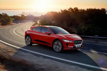 Jaguar выпустит электрический супер-кроссовер I-Pace SVR